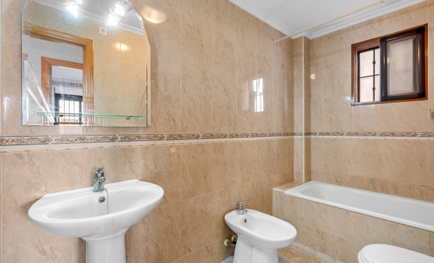 Herverkoop - Apartment - Daya Vieja - Daya Vieja - Town