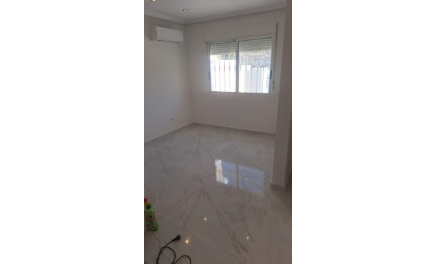 Herverkoop - duplex - Torrevieja - Aguas Nuevas