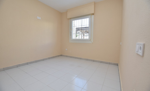 Herverkoop - Terraced house / Townhouse - Torrevieja - Lago Jardín II