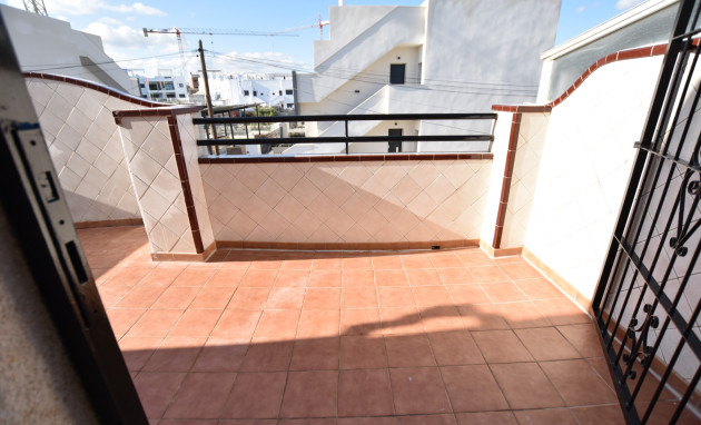 Herverkoop - Terraced house / Townhouse - Torrevieja - Lago Jardín II