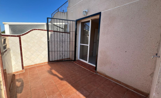 Herverkoop - Terraced house / Townhouse - Torrevieja - Lago Jardín II