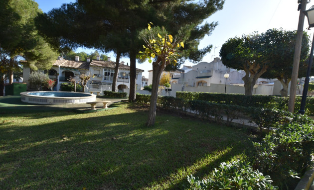 Herverkoop - Terraced house / Townhouse - Torrevieja - Lago Jardín II