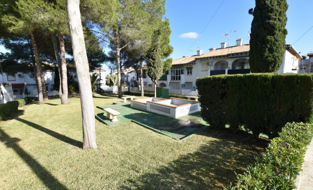 Herverkoop - Terraced house / Townhouse - Torrevieja - Lago Jardín II