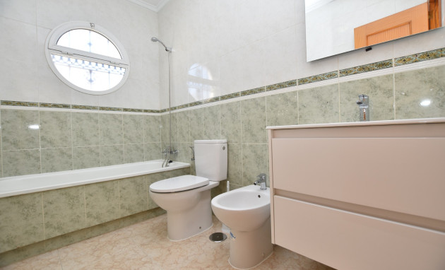 Herverkoop - Quad - Orihuela Costa - Punta Prima