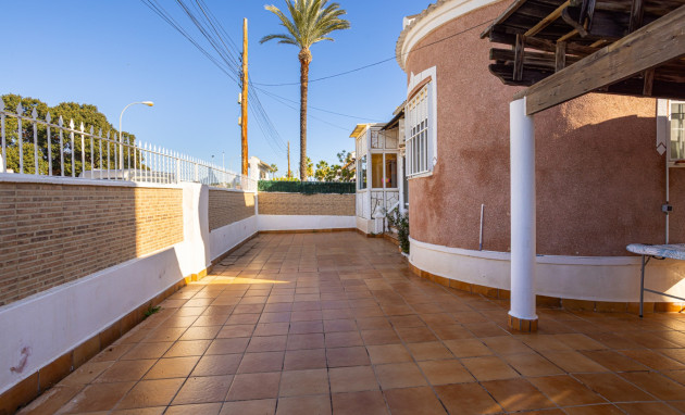Herverkoop - Detached Villa - Torrevieja - Urbanización San Luis