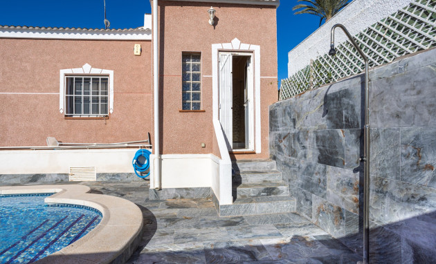 Herverkoop - Detached Villa - Torrevieja - Urbanización San Luis