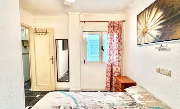 Herverkoop - Penthouse - Torrevieja - Estacion de autobuses