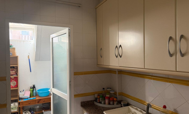 Herverkoop - Bungalow - Gelijkvloers - Torrevieja - Parque las naciones