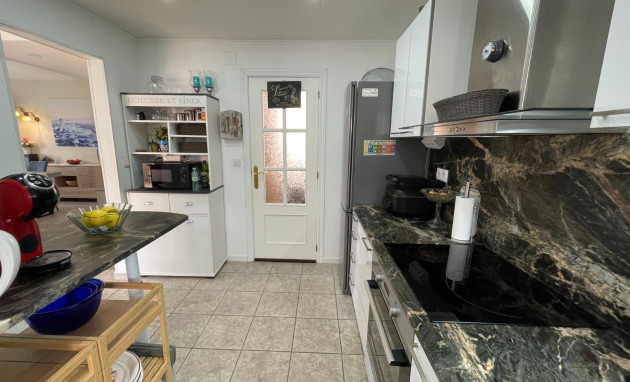 Herverkoop - Apartment - Almoradi - Almoradi - Town