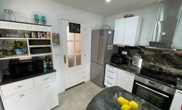 Herverkoop - Apartment - Almoradi - Almoradi - Town