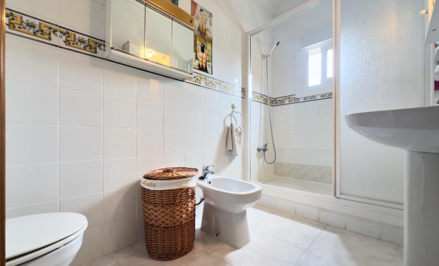 Herverkoop - Bungalow - Gelijkvloers - Torrevieja - Torreblanca