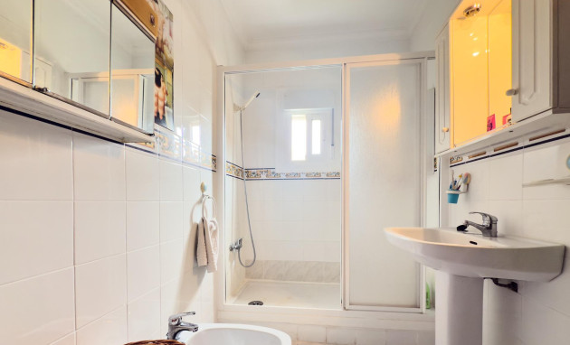 Herverkoop - Bungalow - Gelijkvloers - Torrevieja - Torreblanca