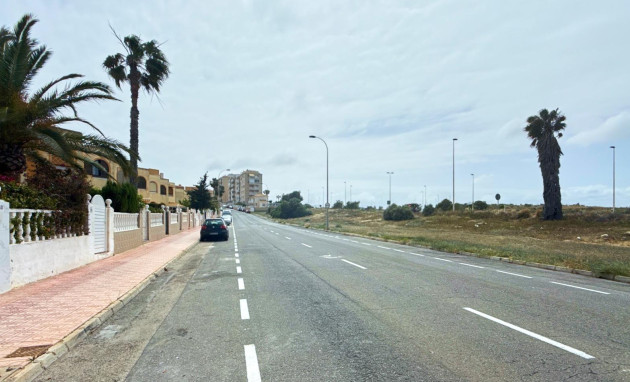 Herverkoop - Bungalow - Gelijkvloers - Torrevieja - Torreblanca