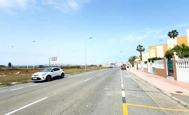 Herverkoop - Bungalow - Gelijkvloers - Torrevieja - Torreblanca
