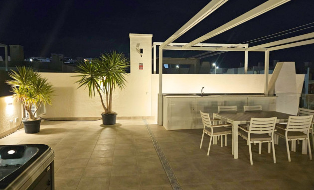 Revente - Attique - San Miguel de Salinas