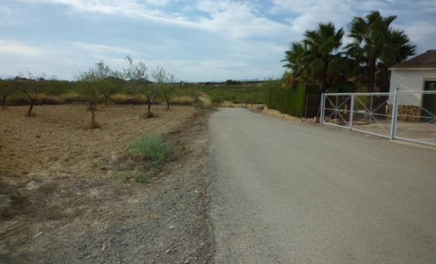 Herverkoop - Country Property - Orihuela - Desamparados-Hurchillo-Torremendo