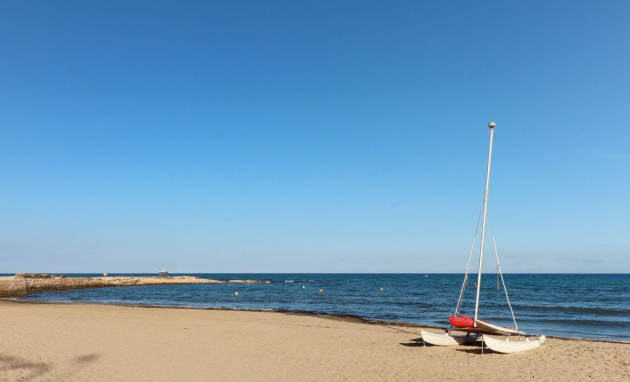 Reventa - Apartment - Torrevieja - La Mata pueblo