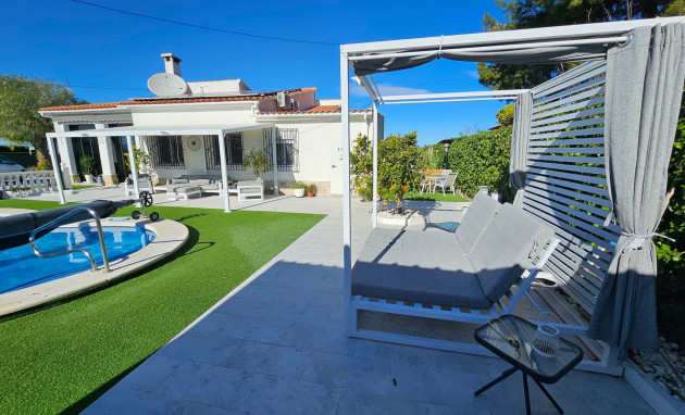 Herverkoop - Detached Villa - La Marina