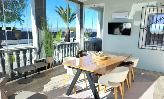 Herverkoop - Detached Villa - La Marina