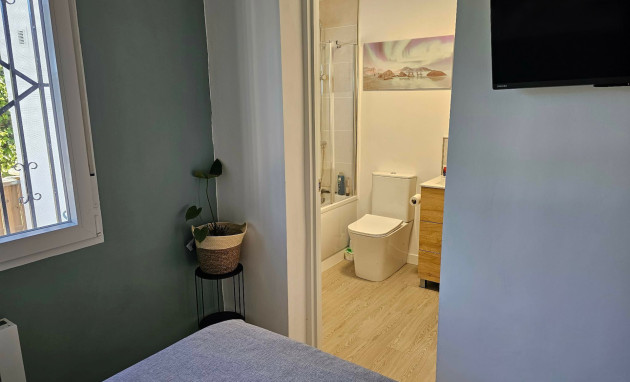 Herverkoop - Detached Villa - La Marina