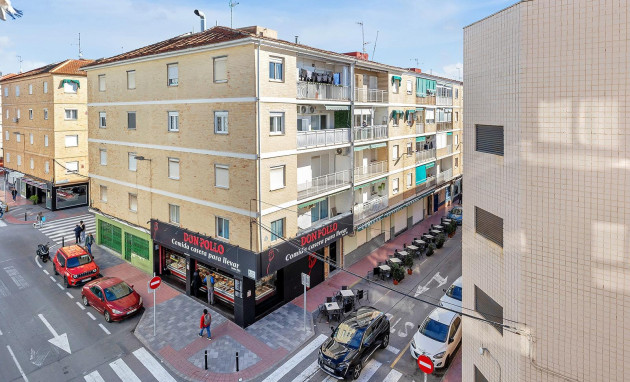 Resale - Apartment - Torrevieja - Estacion de autobuses