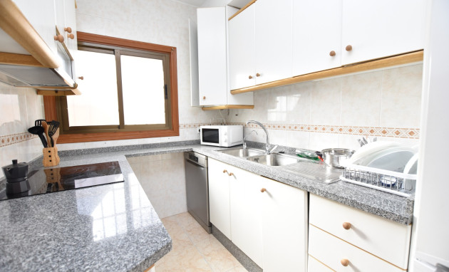 Herverkoop - House - Quad - Orihuela Costa - Playa Flamenca