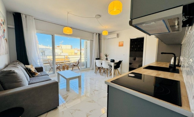 Herverkoop - Apartment - La Mata