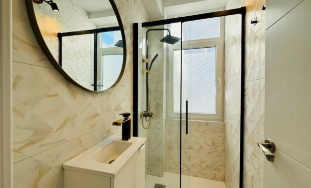 Herverkoop - Apartment - La Mata