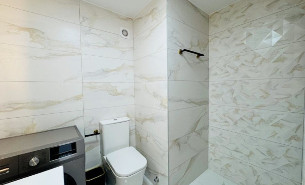 Herverkoop - Apartment - La Mata