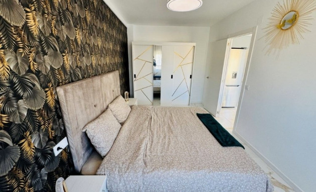 Herverkoop - Apartment - La Mata