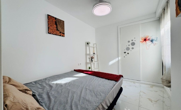 Herverkoop - Apartment - La Mata