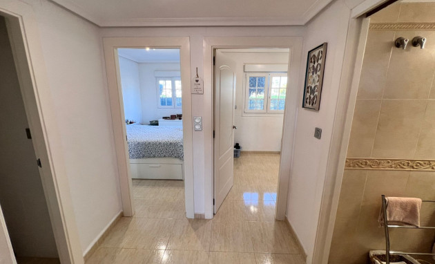 Herverkoop - Apartment flat - Guardamar del Segura - El Raso