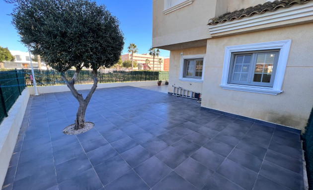 Herverkoop - Apartment flat - Guardamar del Segura - El Raso