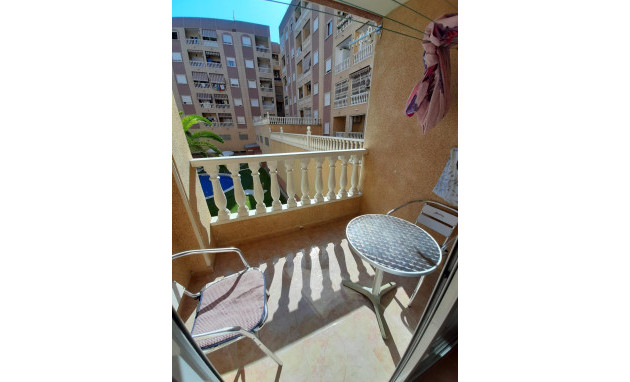 Herverkoop - Apartment - Torrevieja - Centro