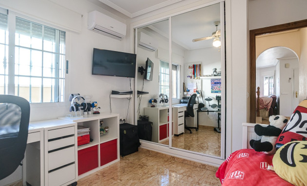 Herverkoop - Villa - Guardamar del Segura - EL RASO