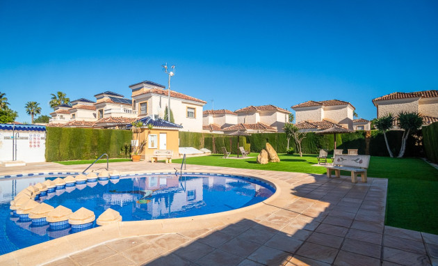 Herverkoop - Villa - Guardamar del Segura - EL RASO