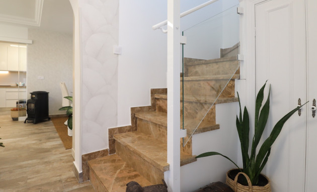 Herverkoop - Detached Villa - Orihuela Costa - Villamartin