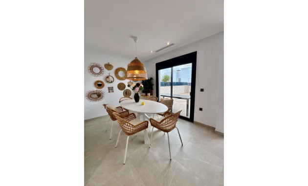 Herverkoop - Villa - Benijofar