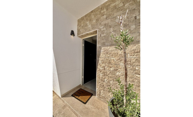 Herverkoop - Villa - Benijofar