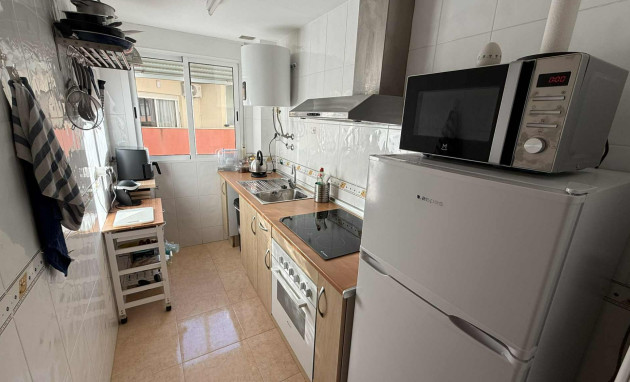 Herverkoop - Apartment - Almoradí