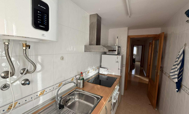 Herverkoop - Apartment - Almoradí