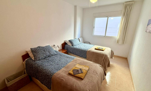 Herverkoop - Apartment - Almoradí