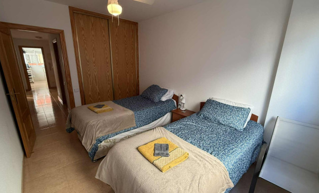 Herverkoop - Apartment - Almoradí