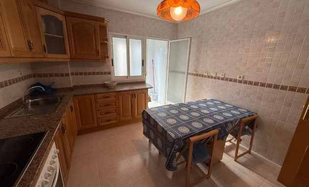 Herverkoop - Apartment - Almoradí