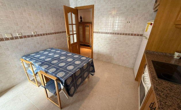 Herverkoop - Apartment - Almoradí