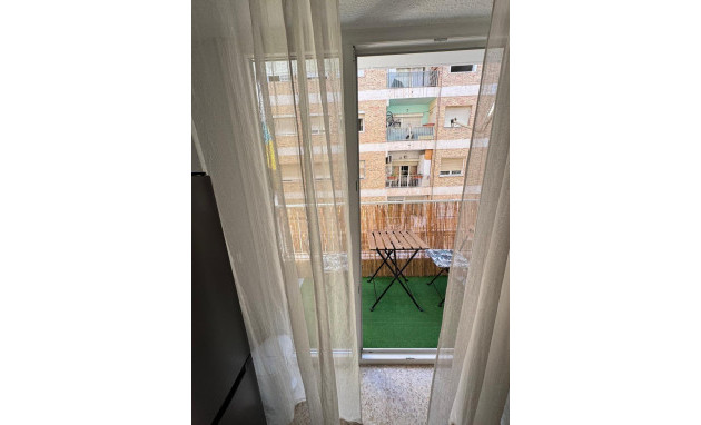 Herverkoop - Apartment - Alicante - Carolinas altas