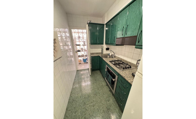 Herverkoop - Apartment - Alicante - Carolinas altas