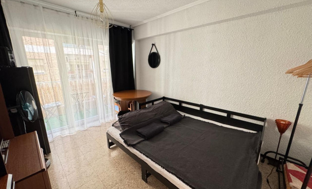 Herverkoop - Apartment - Alicante - Carolinas altas