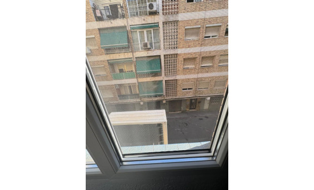 Herverkoop - Apartment - Alicante - Carolinas altas