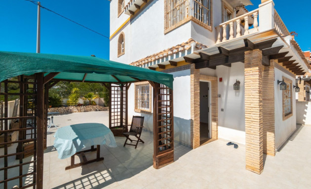 Herverkoop - Villa - Torrevieja - La Mata